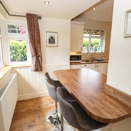 Lilac Holiday home Windermere